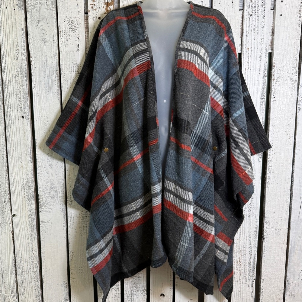 Merona Plaid Open Front Blanket Poncho Cape Women S/M Wool Blend Snap Sides Fall